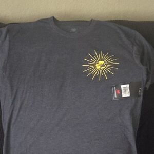 NWT New Balance Women's Gray T-Shirt with Sunburst Design